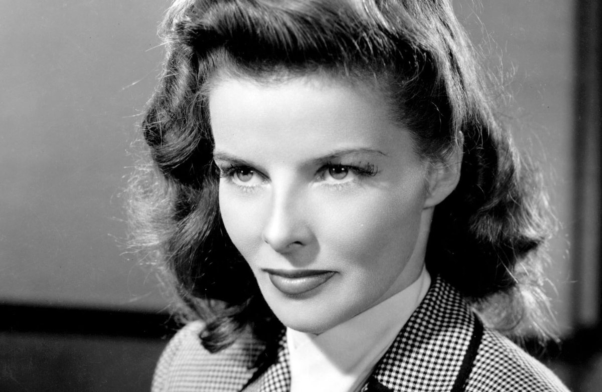 Remembering the the fiery and beautiful American actress Katharine Hepburn who died this day aged 96 in her home in Old Saybrook, Connecticut. #FilmTwitter #KatherineHepburn