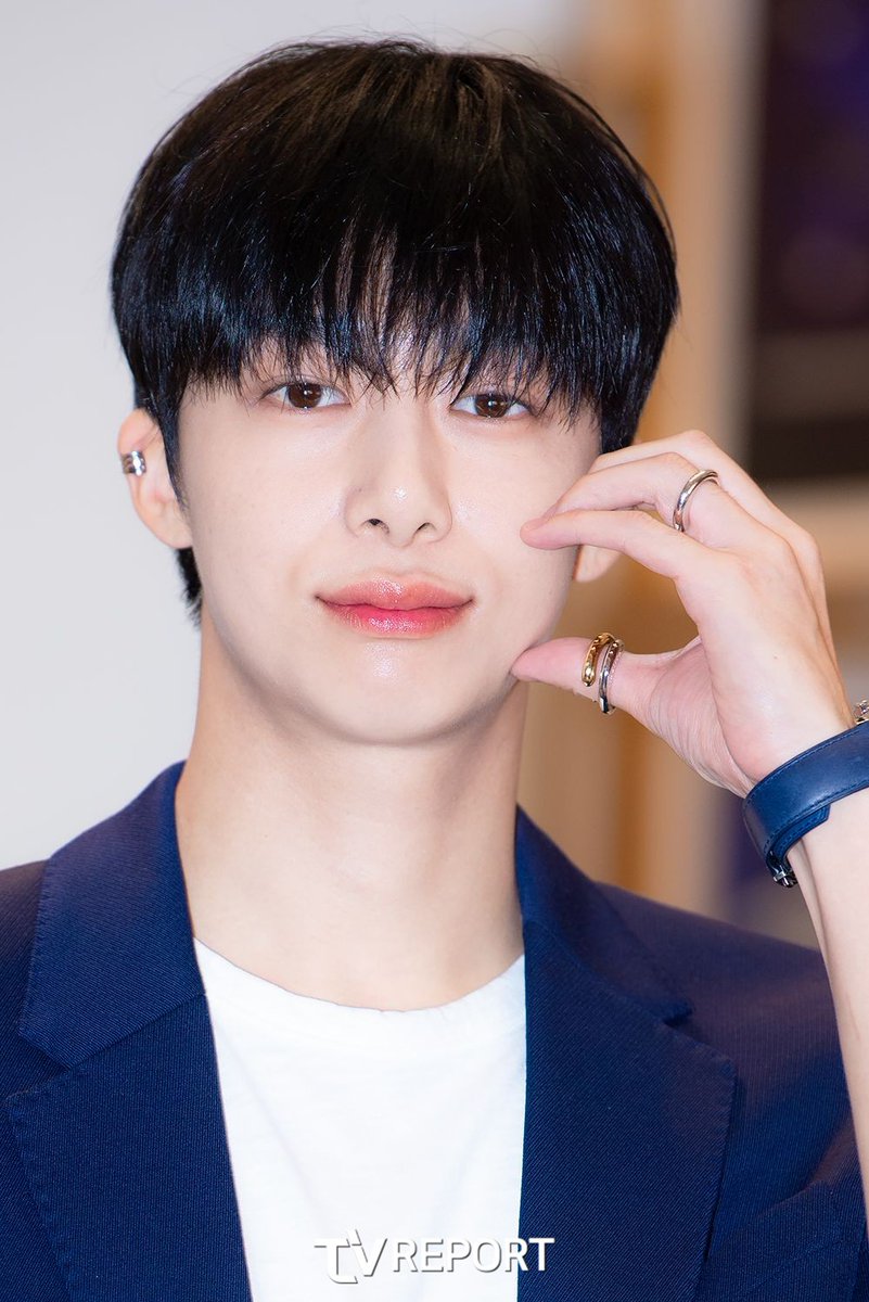 wononly_'s tweet image. THE RINGS AND EARRING ???
😔💔💔💔💔💔🤯🤯❤️❤️👍🏼👍🏼👍🏼😭😭😭😭😭👏👏👏👏👏👏🤯🤯🤯💔💔💔😭😭😭😭😭😭😭💙💙💙💙❤️❤️❤️❤️❤️❤️🙏🏼🙏🏼😭😭