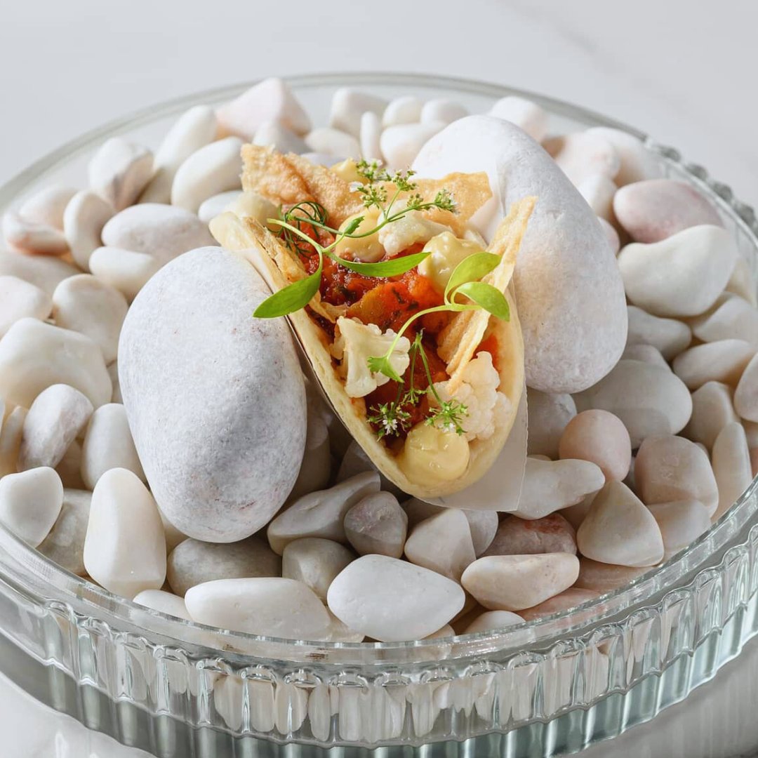 AsiaTop80's tweet photo. RESTAURANT AU JARDIN, 2022 Asia's Top80 in Fine-Dining category! ✨ Chef Kim Hock's artisanal menu captures a deep admiration for the finest components, crafting exquisite yet uncomplicated dishes.

Discover more   ➡️ https://t.co/kHbdjRSMsy

#auJardin #Restaurant  #Hospitality https://t.co/EmQ91dHu60