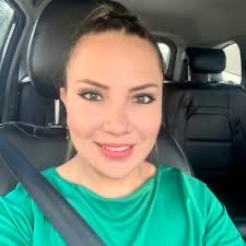 quintopelagato's tweet photo. Después de que la U. Central reconociera el título de la fiscal como válido,  Priscilla Schettini debería aceptar:

1.- El título de la fiscal siempre fue válido,
2.- Su marido seguirá en la cárcel por violador, y
3.- que ella quedó como puerca (cachuda pero puerca). https://t.co/9E0J2fcx46