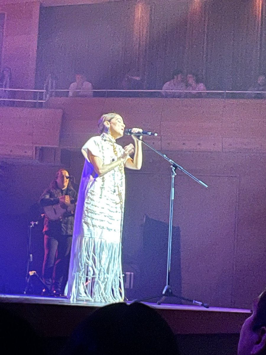 eduability's tweet image. Natalia Lafourcade Mexican vocalist gave a passionate&amp;amp;joyful performance last night @mtljazzfestival 
Her angelic voice serenaded the audience who sang along.2nd part of show she sang a dynamic repertoire moving to the music&amp;amp; the audience rose&amp;amp; danced along to the Latino rhythms