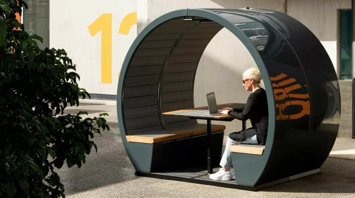 Our pods unique design mean they are often the finishing touch to any outdoor setting they find themselves in. Whether that’s here in the UK, New York, or further afield such as New Zealand.
#themeetingpodco #meetingpod #outdoorpod #outdoorworking #outdoorfurniture #madeinbritain