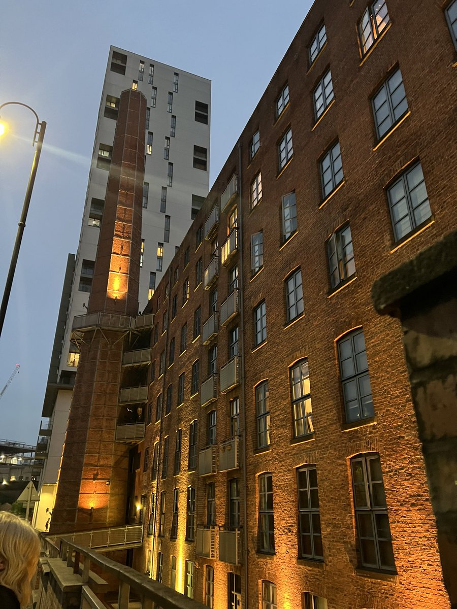 LHLawyer's tweet photo. Wonderful to discover new areas of Manchester-what a fantastic city &amp; shows off how new and old buildings can compliment each other.
Key themes @Housing_event #housing2023 : #collaboration #funding #esg how to measure #socialvalue #retrofit at scale #buildingsafety #netzero https://t.co/j22ohaLRUM