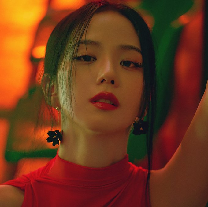 ActressJisooPic's tweet photo. Longest-Running Korean Debut Song by K- Female Soloist this decade in Top 10 on: 

MelOn — #FLOWER 
FLO — #FLOWER 
Genie — #FLOWER 
Bugs — #FLOWER 
Vibe — #FLOWER
Circle Digital — #FLOWER 
YouTube — #FLOWER
Billboard Global 200 — #FLOWER
Spotify — #FLOWER
WW iTunes — #FLOWER https://t.co/wkDutq5p5v