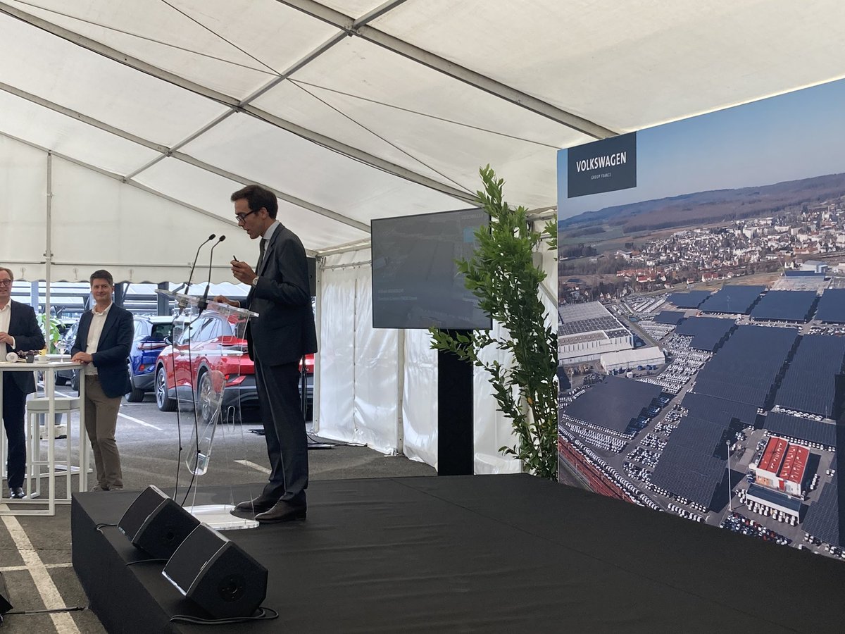 julienpattin (@julienpattin) on Twitter photo Inauguration de la centrale solaire en ombrieres de <a href="/vw_france/">Volkswagen France</a> à Villers Cotterets développée par <a href="/ENGIEGreen/">ENGIE Green</a> en présence de <a href="/xavierbertrand/">Xavier Bertrand</a> 15ha produisant l’équivalent d’une ville de 9000habitants. Merci <a href="/vw_france/">Volkswagen France</a> et bravo aux équipes. Inauguration de la centrale solaire en ombrieres de <a href="/vw_france/">Volkswagen France</a> à Villers Cotterets développée par <a href="/ENGIEGreen/">ENGIE Green</a> en présence de <a href="/xavierbertrand/">Xavier Bertrand</a> 15ha produisant l’équivalent d’une ville de 9000habitants. Merci <a href="/vw_france/">Volkswagen France</a> et bravo aux équipes.