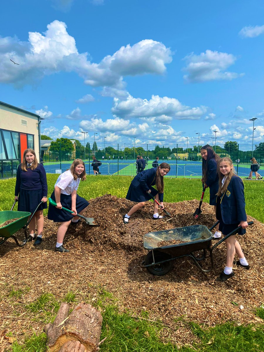 Some very hardworking young women today working on mulching our Eco Garden #schoolgarden #Sustainability #setpride