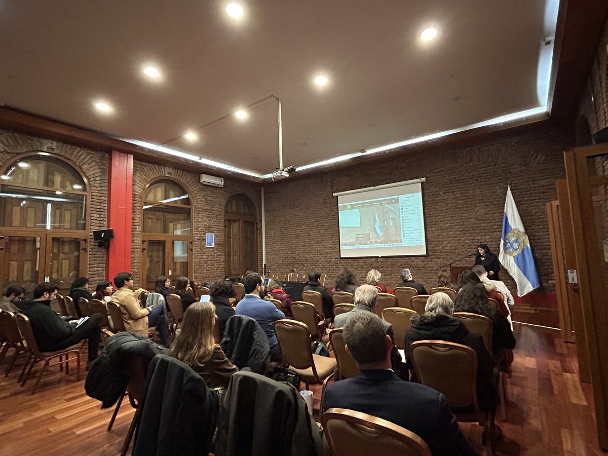 IEU_T's tweet photo. Ya comenzó el seminario de lanzamiento del @ObsAmbientalUC liderado por el académico de nuestro instituto @KayBergamini 

#observatorioambientalminero #chile #uc #ieut https://t.co/DR0cFRUdtl