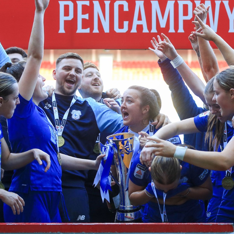 CardiffCityFCW's tweet photo. 😍

We are delighted to announce that @CardiffCityFC Women will be turning semi-professional! 💙

#CityAsOne
