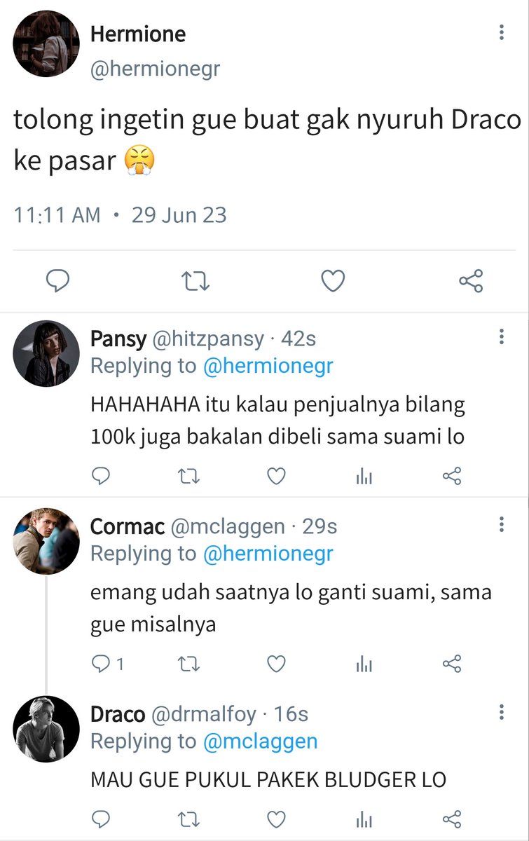 sweetypieck's tweet photo. dramione one tweet au.

—
ketika Draco Malfoy di suruh belanja ke pasar. https://t.co/4hpF6XnoJW