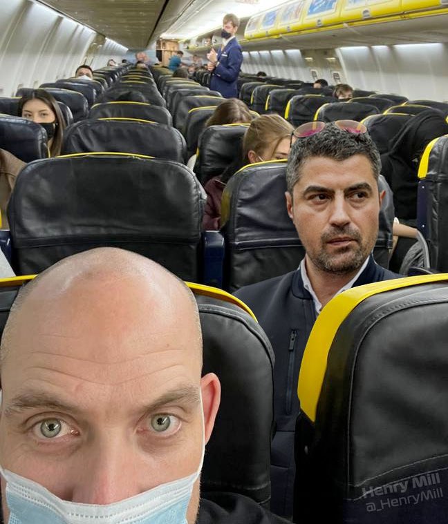 @Ryanair Be glad you weren’t cheated out of your seat by this guy.