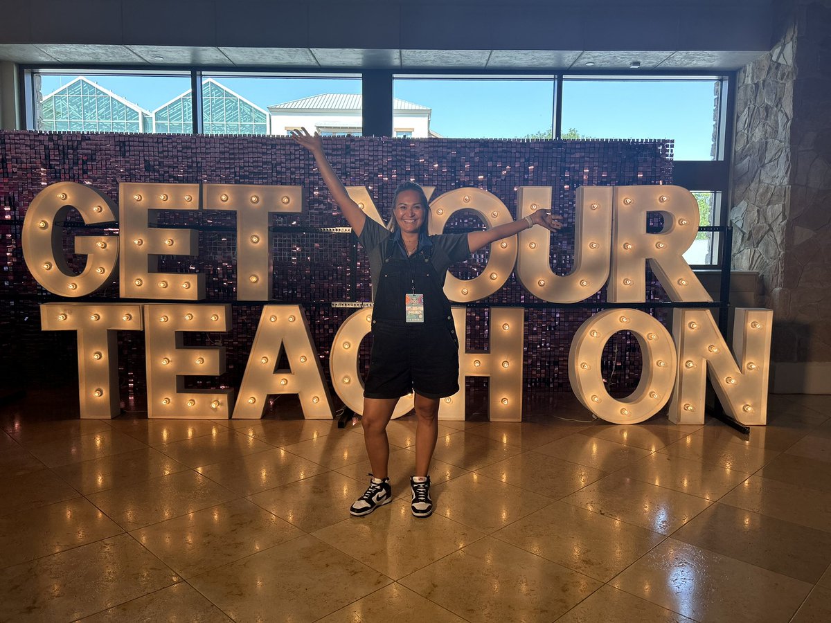 Spending the last couple days at @getyourteachon were simply amazing! I’m thankful for the opportunity to build relationships,learn new strategies, and most importantly feel so inspired by all the amazing trainers, teachers, and speakers! Ready to teach with soul and authenticity