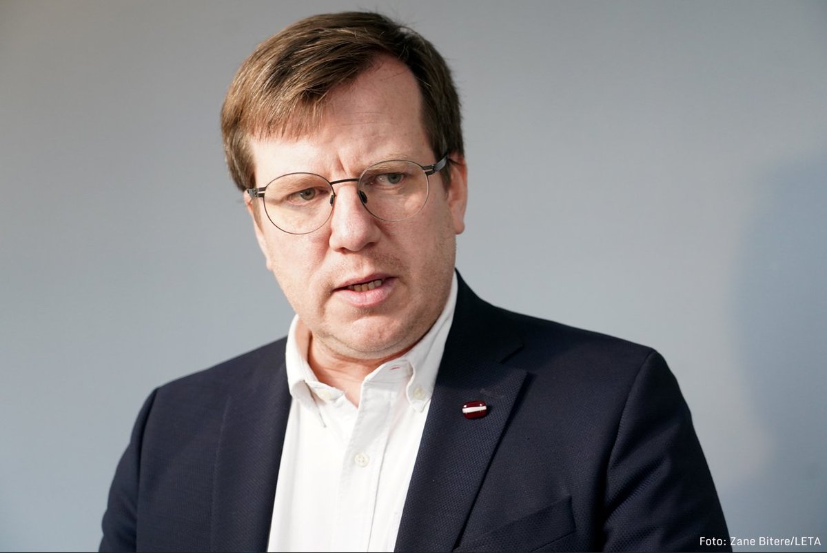 LTV Ziņu dienests (@ltvzinas) on Twitter photo .<a href="/KNABinforme/">Korupcijas novēršanas un apkarošanas birojs</a> vērtēs Rīgas domes frakcijas "Progresīvie/Par" (PP) vadītāja Mārtiņa Kossoviča iesniegumu par "Jaunās vienotības" politiķu draudiem un spiedienu uz Rīgas domes darbiniekiem. .<a href="/KNABinforme/">Korupcijas novēršanas un apkarošanas birojs</a> vērtēs Rīgas domes frakcijas "Progresīvie/Par" (PP) vadītāja Mārtiņa Kossoviča iesniegumu par "Jaunās vienotības" politiķu draudiem un spiedienu uz Rīgas domes darbiniekiem.