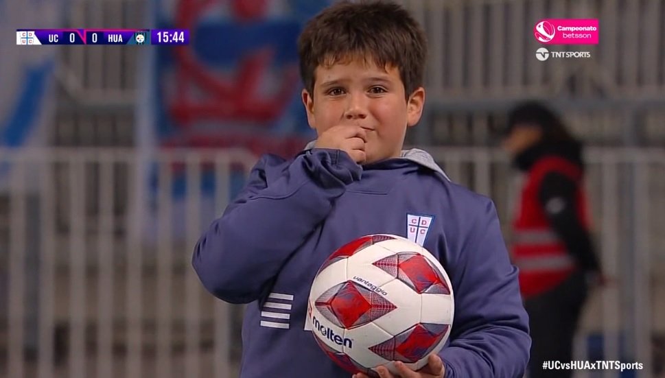 UCatolicaTV's tweet photo. Yo, viendo a la UC todo el 2023 #LosCru https://t.co/7d6RPrMaiB