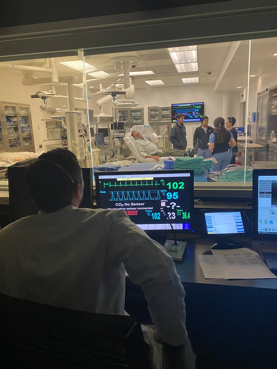 CEHassett88's tweet image. Another year, another successful neurology bootcamp! These PGY2s are ready to bust a clot, reverse anticoagulants, and 23.4% their way through PGY2 year! #MedTwitter #ccfneuro #simed