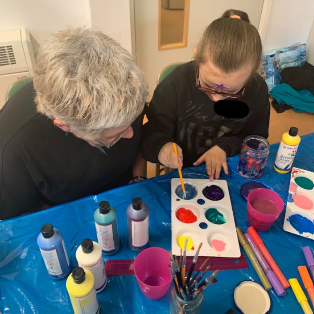 FriendshipProj's tweet photo. At The Friendship Project we love getting crafty!
This #ChildrensArtWeek we’re looking back to last year’s craft day where young friends got together to showcase their artistic talents.
#fun #volunteer #warwickshire #thefriendshipproject #charity #sparetime #change https://t.co/mPKlw66w9f