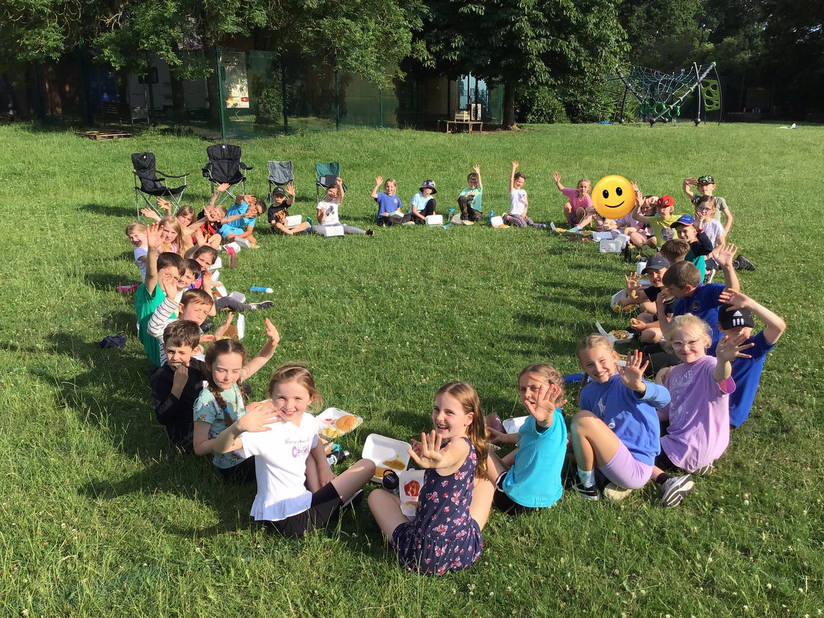 walton_primary's tweet photo. What a fantastic start to our camp ! We have just had a lovely chippy tea and we are starting our evening activity. All tents are up and ready for the children to sleep in. @OutdoorsPeople @JohnTaylorMAT https://t.co/xdKCVLppq8