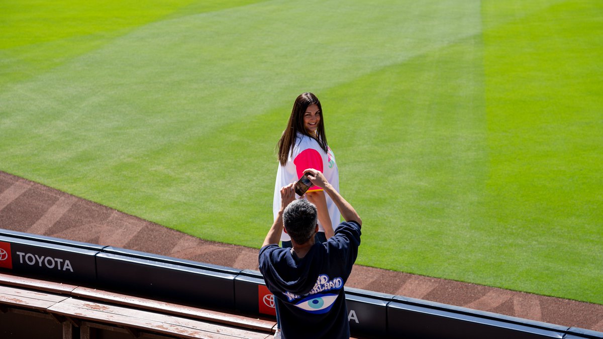 Z903's tweet image. Wishing the happiest of birthdays to the beautiful, @edinamacic of the #HeyMorton Morning Show!🎂

Help us shower Edina with warm wishes and joy on her special day! 🎉