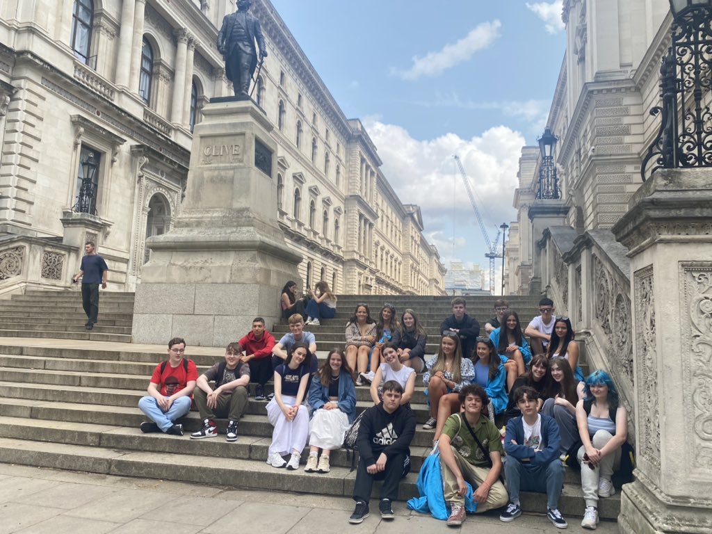 LHS Humanities tweet media