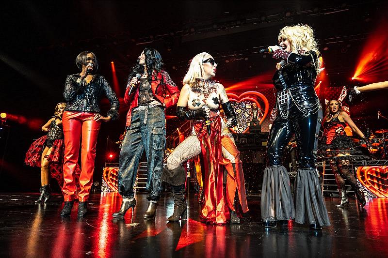 VegasPublicity_'s tweet photo. Legends in Concert Celebrates 40 Years as Longest Running Show in Las Vegas with Opening Night Event for All-New Las Vegas Production @LegendsConcert @orleanscasino #music #divas #revue #conert #lasvegas https://t.co/mUg3ej0KOp by @Vegaspublicity_ https://t.co/BOJTLkGvRS