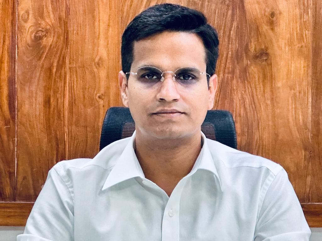 dipro_hisar's tweet image. ➡️ सीएम विंडो पोर्टल पर लंबित शिकायतों बारे समीक्षा बैठक 3 जुलाई को 
@cmohry
@mlkhattar
@DiprHaryana @Hsr_dist_admn #CMWindow