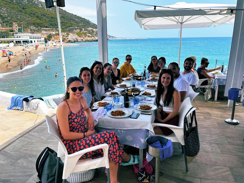 MartaCrespoHEM's tweet photo. Today at the translational section of @Hemato_Vhebron we celebrated summer at the gorgeous beach of Garraf. We all survived two hours paddling and then enjoyed tasty paella @VHIO https://t.co/XyDfKpnSS0