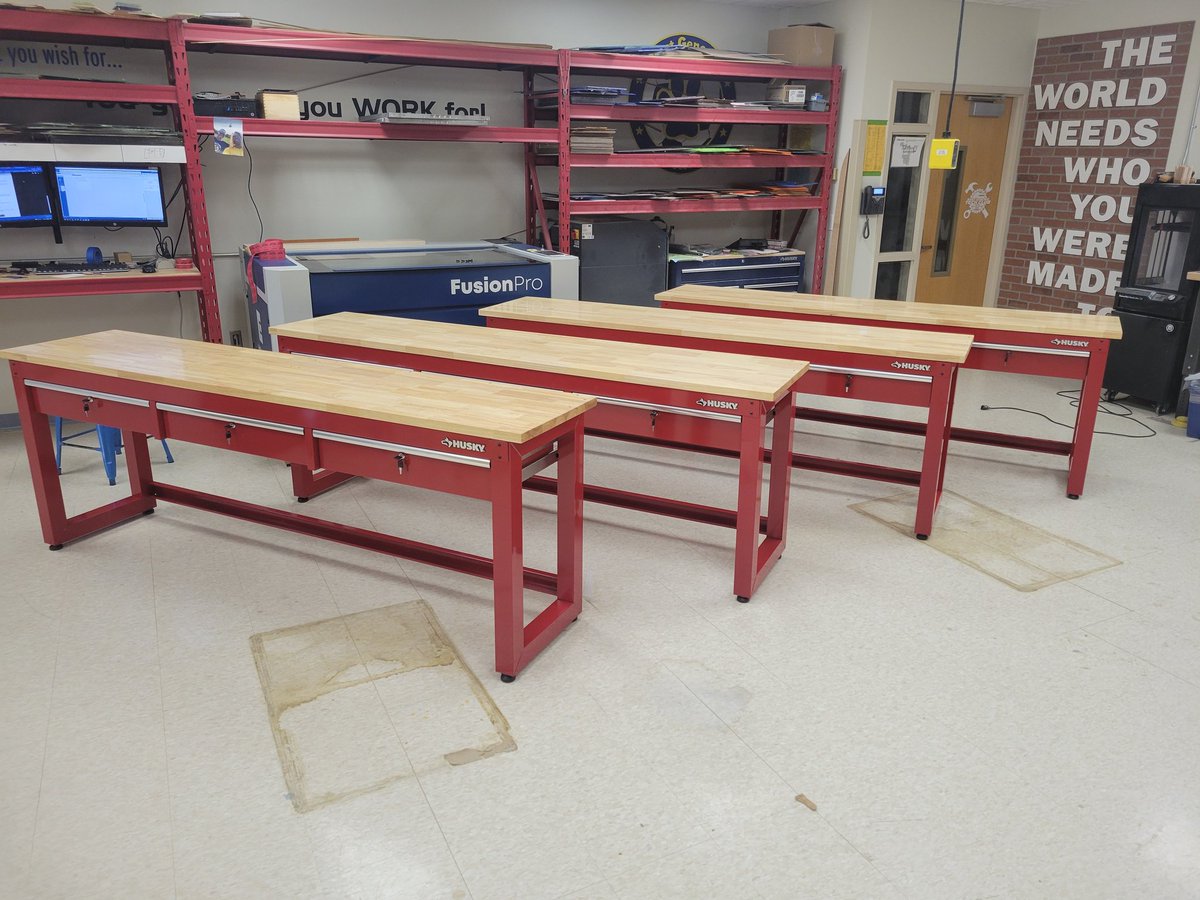 MrMakWGHS's tweet image. Check out these new upgraded workbenches purchased by the @WestGeneseeCSD High School #TechClub to not only enhance our lab environment but to provide a workspace for future #CTE #TechEdu Engineering students to problem solve and create! @HomeDepot @iteea @NYSTEEA @WGTech