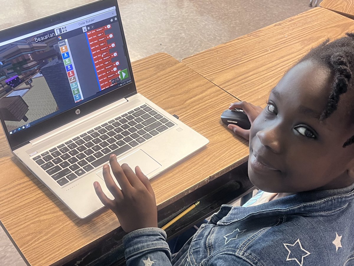 𝓜𝓻𝓼. 𝓜𝓬𝓒𝓪𝓻𝓽𝔂 tweet media