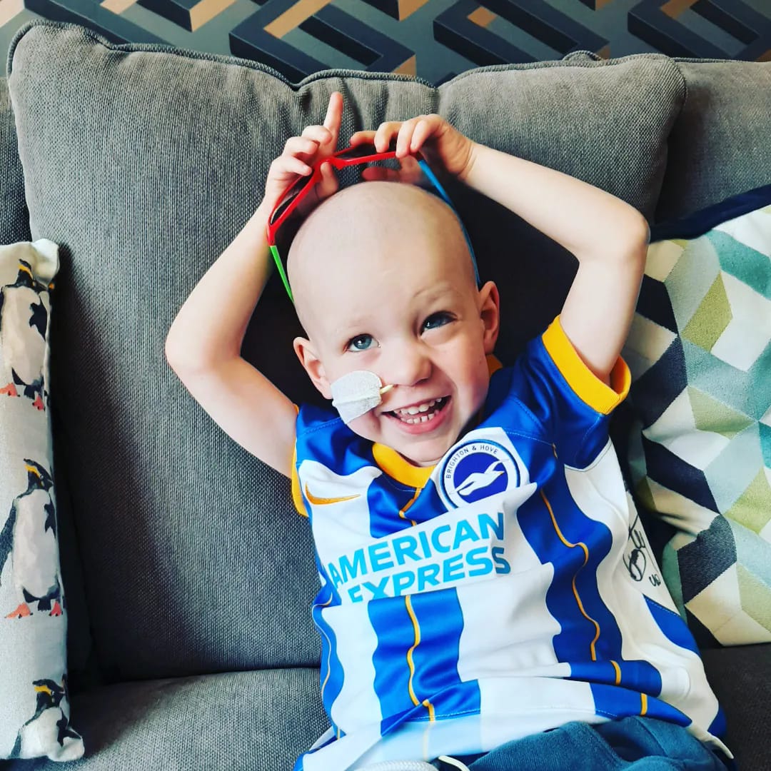TeddyAndTheBigC's tweet photo. Fans of @OfficialBHAFC have a chance to nab a match-worn shirt signed by @lewisdunk after the Albion's 6-0 against Wolverhampton!

All proceeds go to cancer warrior Teddy, 4, and his lifesaving treatment abroad.

Listing: https://t.co/lPuAo1JQNl

@brightonargus @NorthStandChat https://t.co/ifjbaB2lsI