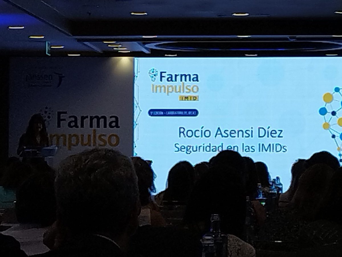 FarmaciaHRUM's tweet photo. Una semana cargada de aportaciones científicas de mano de nuestras compañeras de @FarmaciaHRUM 
Enhorabuena @rocioasensi 
De 1️⃣0️⃣ https://t.co/QosSiZNbUt