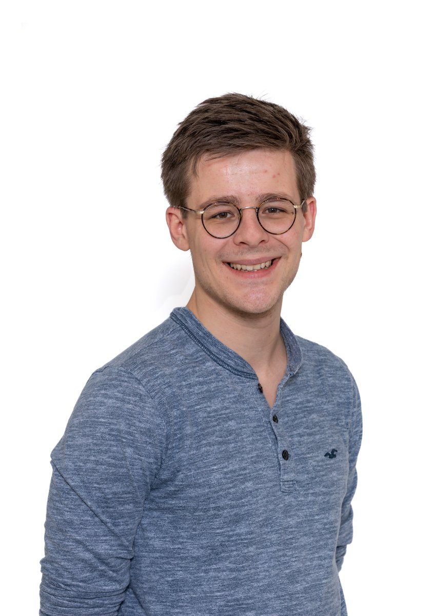 Nos candidate·e·s <a href="/unil/">Université de Lausanne</a> sur le podium de la finale suisse de <a href="/MT180ch/">MT180 Suisse</a> !!! 😍

Bravo à Arnaud Lyon pour sa 3ème place ET son prix du public, et bravo à Charline Carron pour sa 2ème place! Bravo également à Sarah Koller pour sa magnifique prestation! 

<a href="/FBM_UNIL/">Faculté de biologie et de médecine (inactif)</a> <a href="/cuso_phd/">CUSO</a> #MT180