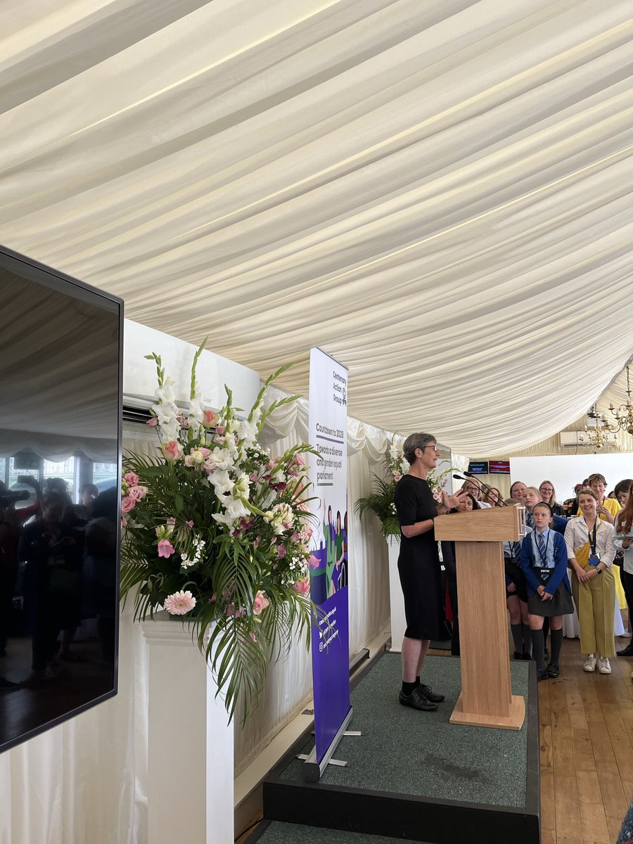 I had a great time today at @WomenCount’s parliamentary event on #celebratingwomenMPs. As Women’s Officer of @YoungLabour, I pledge to encourage young female members of the party to enter frontline politics and be the representation women need.