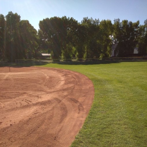 FieldExperts's tweet photo. So crisp and so clean! ๐ง ๐
๐ธ @coloradosfma
#fieldexperts #rockymountainsportsfields #fielddesign #groundskeeper https://t.co/MsLPCDhS1a