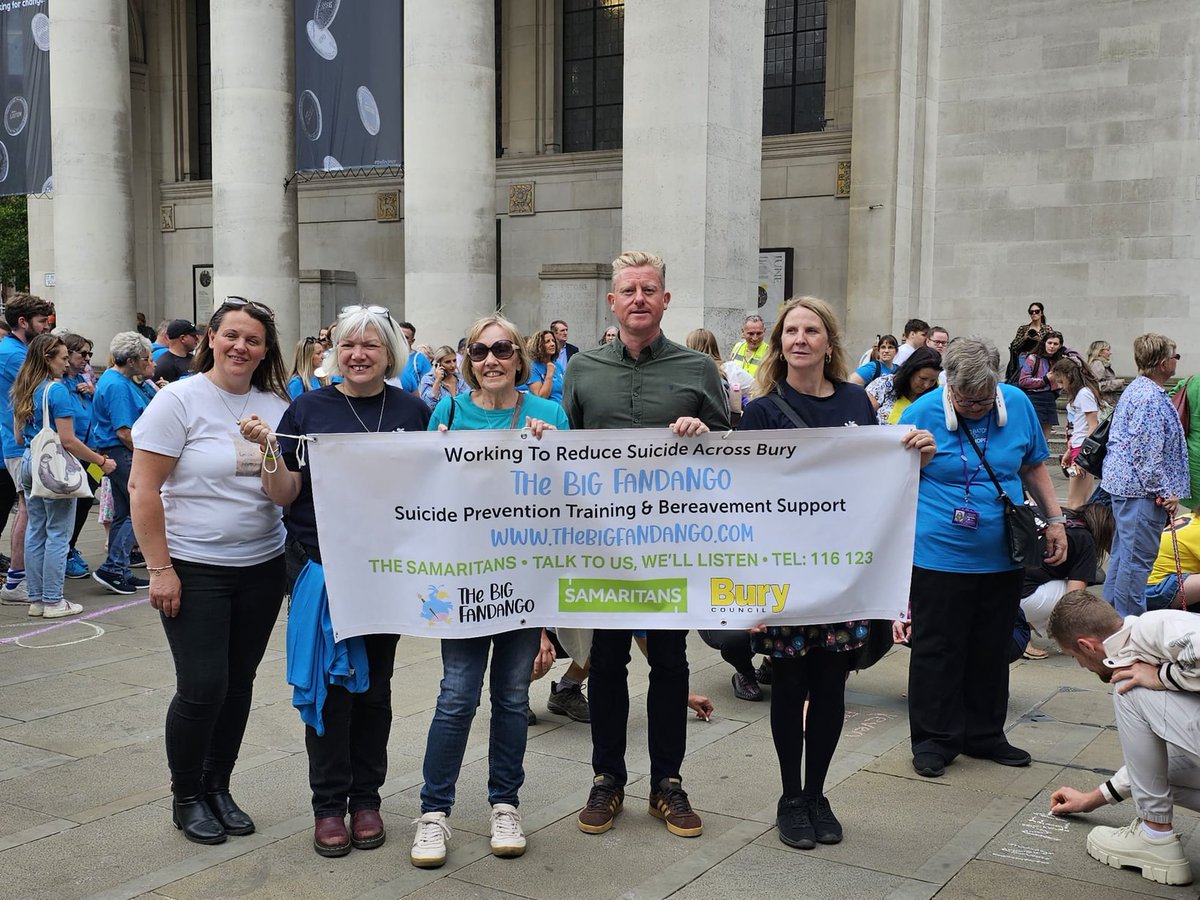big_fandango's tweet photo. Team #Bury @BatonOfHopeUK . We really come together as a community here in Bury with our suicide prevention work and I am so proud of everything we do. @BurySams @BuryCouncil @jamesdaly @areessbee58 @_DavidCatterall @Kathy_T_Bury @jon_hobday https://t.co/InvebdiVHj