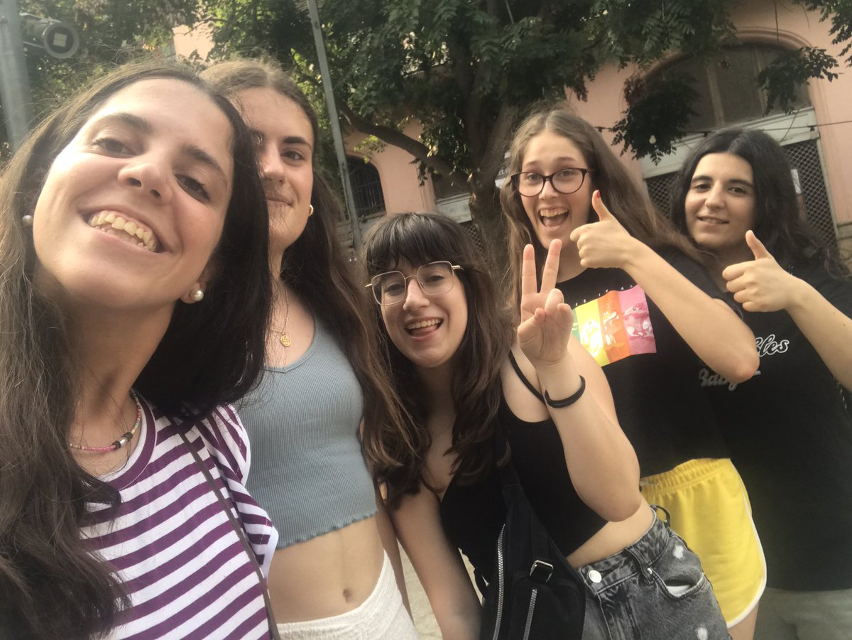 LasGurbs's tweet photo. LIIISSTASS PARA MAÑANA 🤪 https://t.co/ArBXmqKuIP