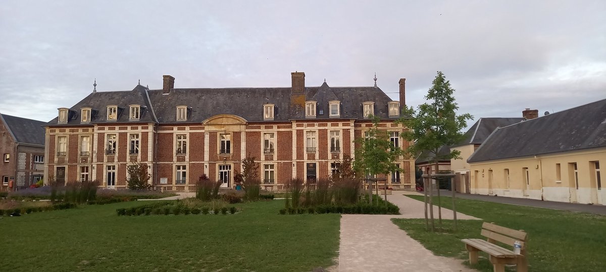 StCCLanguages's tweet image. Le château...notre hôtel @StCCLanguages @StCCEastbourne
