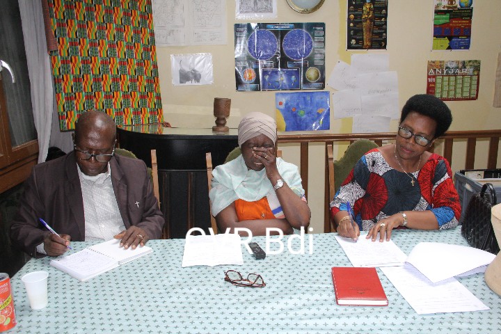 burundi_cvr's tweet photo. Audition de Ndabahariye Clotilde/agée de 72 ans /commune Gatara/Kayanza. A #Bruxelles, la #CVR a donné la parole aux veuves de 1965/1969/1972 dont les maris ont été tués dans des conditions atroces.@ABPInfos @MagazineJimbere @nshingamateka @MininterInfosBi https://t.co/R9fA7L3MNk