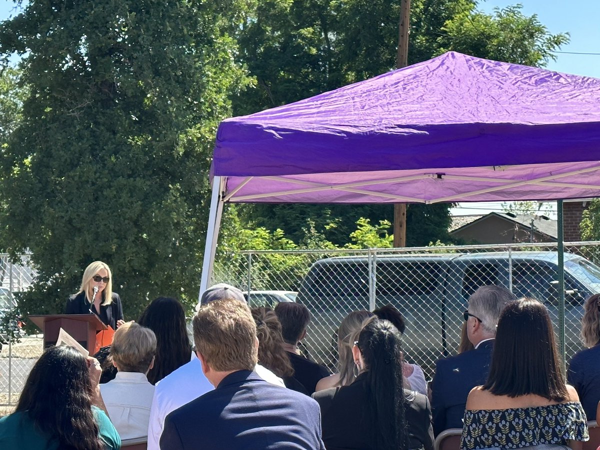 CityofReno's tweet photo. Ground has been broken for Dick Scott Manor in Ward 3! This 12-unit affordable housing apartment project is restricted at or below 50 percent of the Washoe County Area Median Income (AMI) and for Veterans experiencing homelessness. https://t.co/F0Hmnt68Up