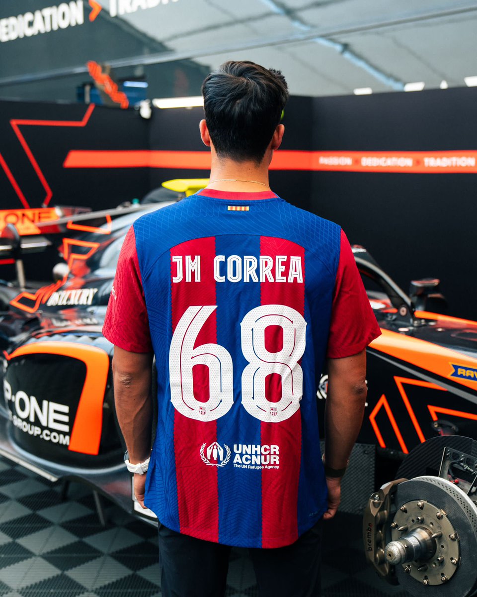 The new kit looks great on you! 😎

Good luck in your next race! 🏁