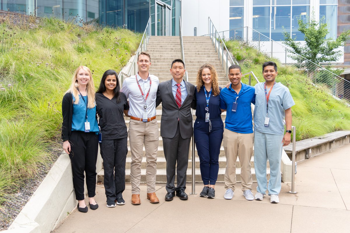 So excited to welcome the new general surgery interns to the UVA family!🥼#HoosUVASurgery
