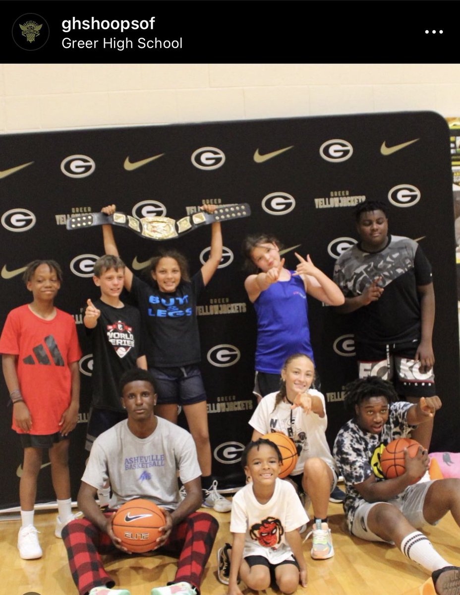 Jackets Hoops Camp at #TheHive 🏀🔥