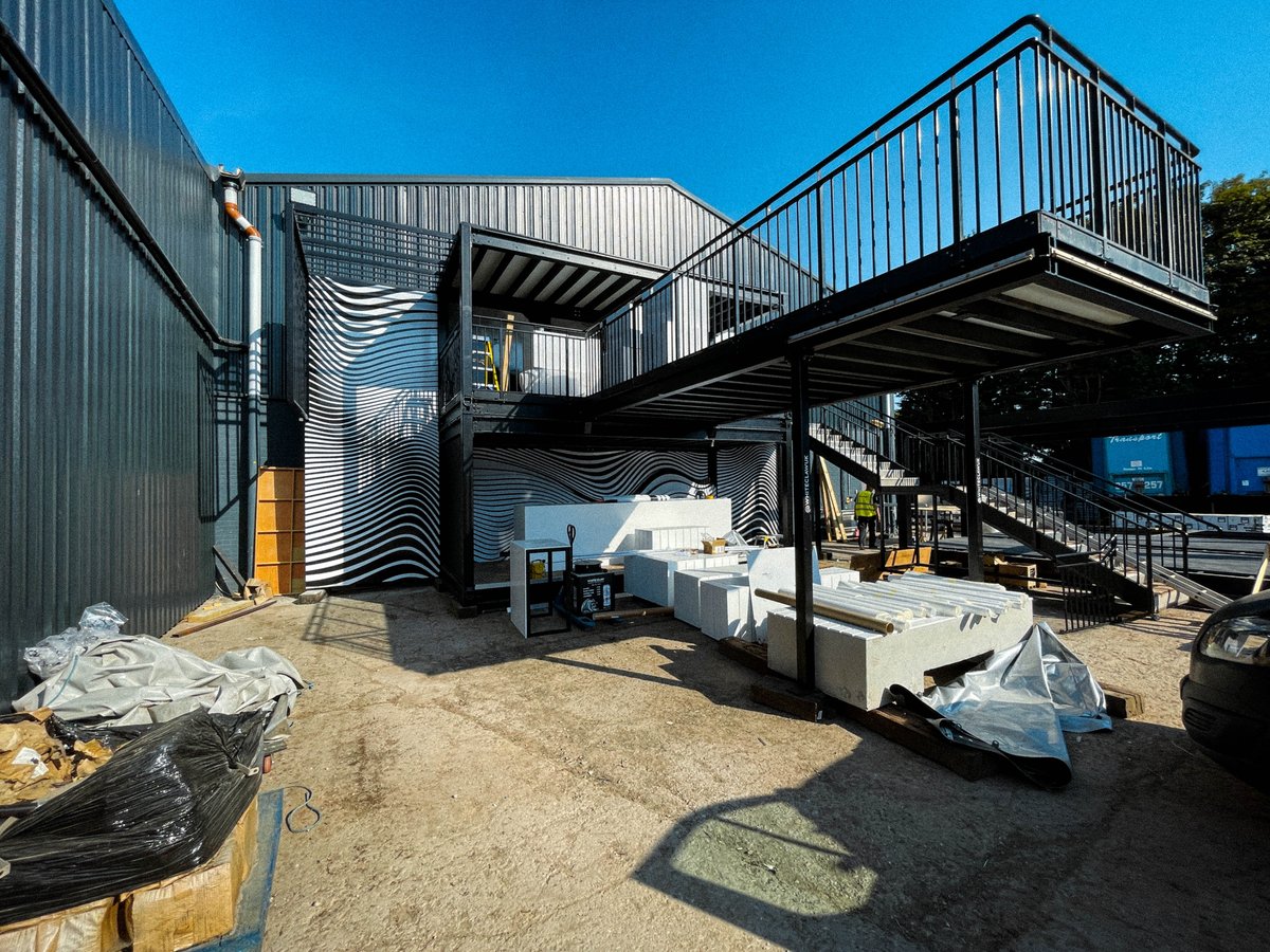 We had the opportunity to produce and install #vinylgraphics for this container bar for White Claw #ShoreClub, where we travelled down to London to complete the installation ready for #BSTHydePark.