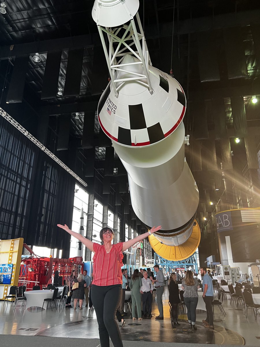 OmniVisTech's tweet photo. 🚀 Soaring to New Heights! OmniVis pitched under the mighty Saturn V Rocket at the HudsonAlpha AgTech Accelerator Final Showcase, marking the culmination of an incredible journey. Grateful to @HudsonAlpha for an unforgettable experience! 🌠 #OmniVis #AgTechAccelerator #Innovation https://t.co/d3Cfof9UKo
