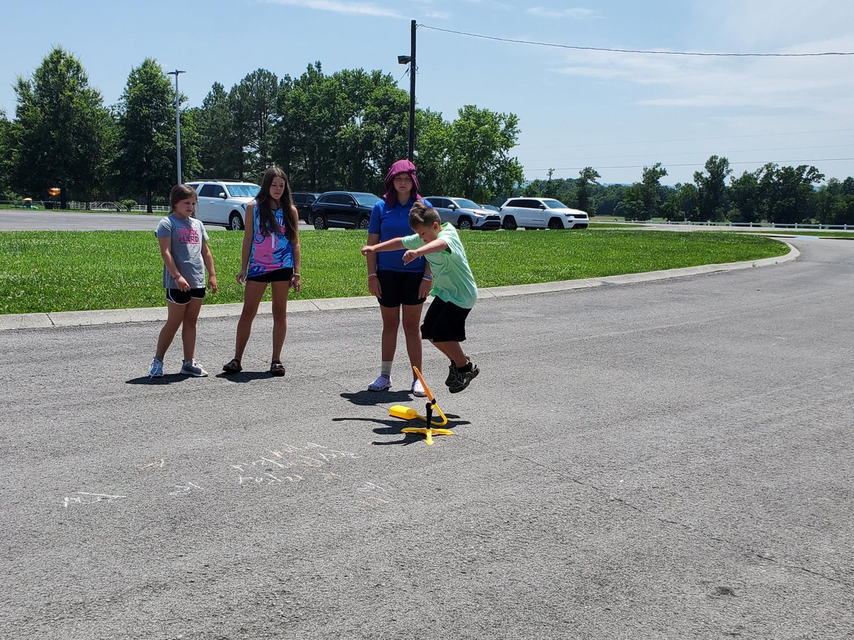 BedCoSchools's tweet photo. #SummerLearningCamp kindergarten - 3rd grade students created & launched rockets last week! 🚀✨ #BedfordCountySchools #DreamBig #Education https://t.co/CF6BJITH5S