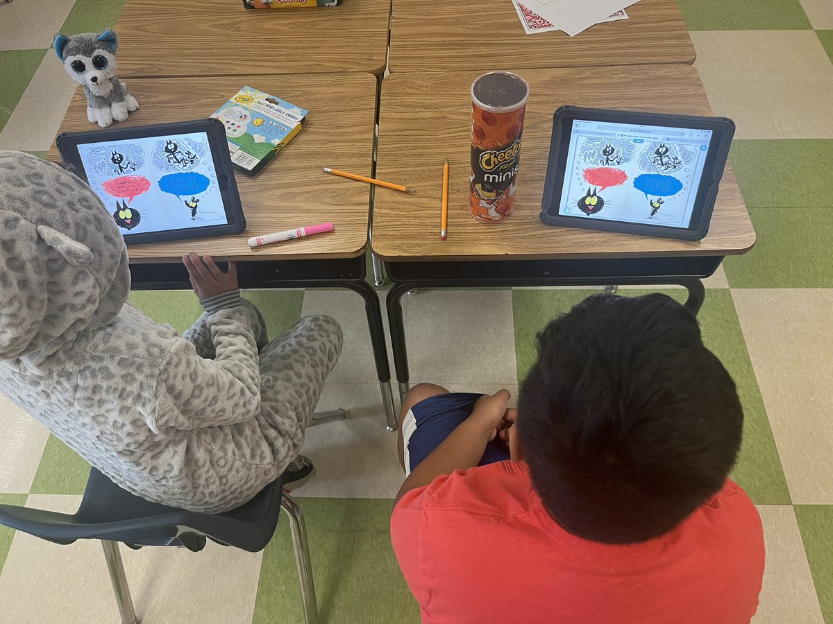 Double2344's tweet photo. Today students practiced improving their fluency skills by reading aloud with a partner in Ms. Gibson’s and Ms. Pigg’s summer camp class! #TeamUCPS #Literacy4U #EmpowerED https://t.co/R6s0w4BDC0