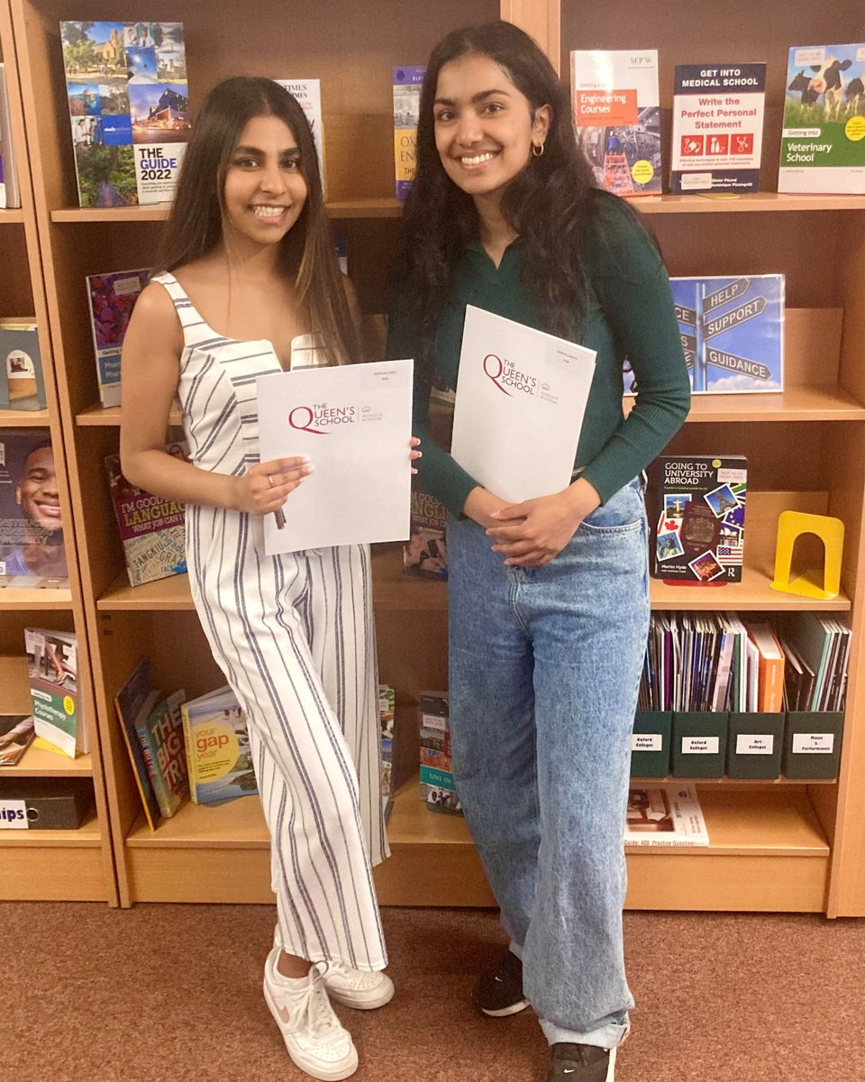 Our Head of Careers Mrs Dawson enjoyed chatting with alumna Vrishali & Anushka, who have just completed their first year at university, about their courses; Medicine & Economics. Heartening but not surprising to hear that so many of the year group are still in regular touch! 😍