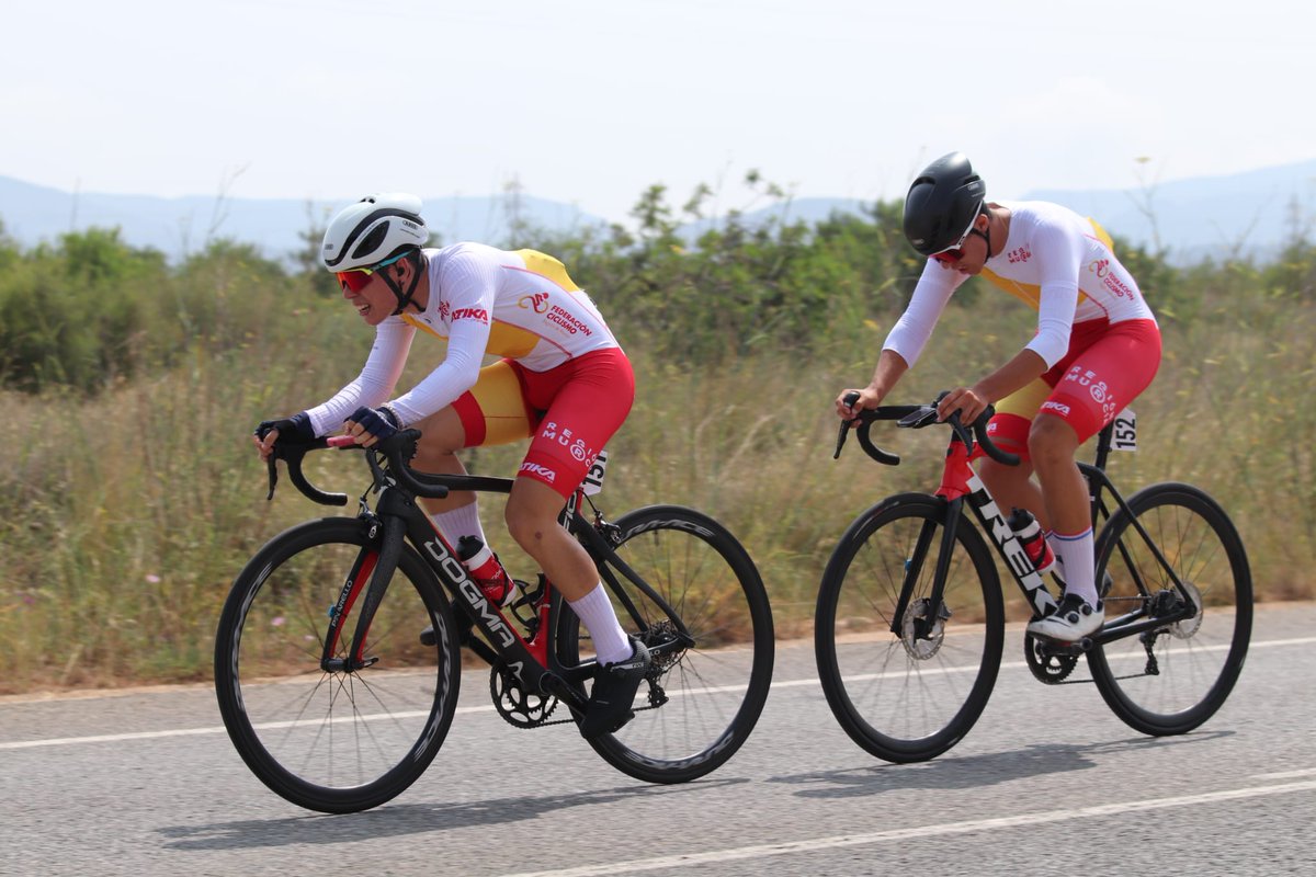 Real Federación Española de Ciclismo tweet media