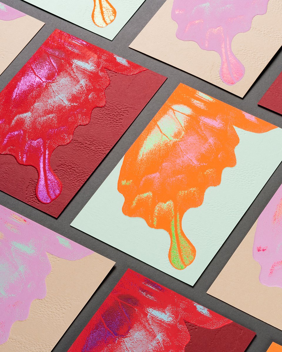 Introducing: Possibilities of Paper - Colorplan, Edition 2, produced in collaboration with Imprimerie Du Marais (Paris, France).

legionpaper.com/blog/2023/6/26…

#WeArePaper #LegionPaper #Colorplan