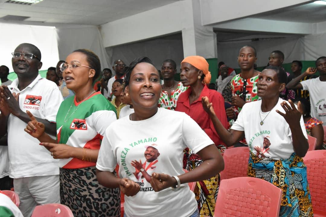 UBUMWE on Twitter "Nk'uko vyama buri wa kane urangiza ukwezi,umugambwe