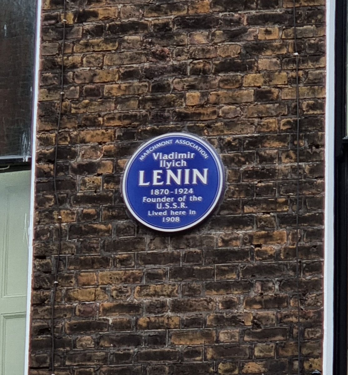 A London blue placque of someone I've actually heard of.