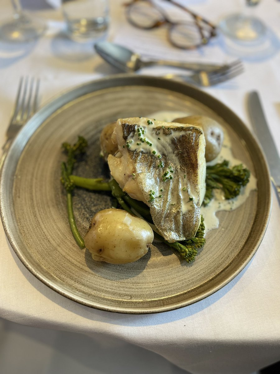 WaveCareers tweet media